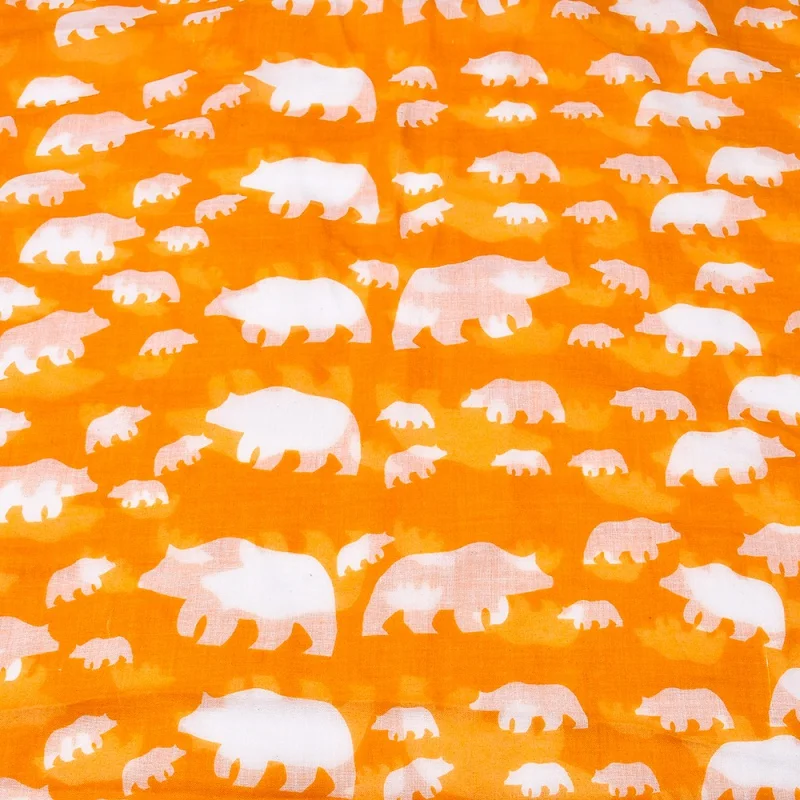 Качественная Модель 15 Челночный Шарф из вуали с изображением Животных С принтом Оранжевого Медведя Внешняя торговля Экспортный Хвостовой Одиночный Шарф Дешевый Wholese Изображение 1