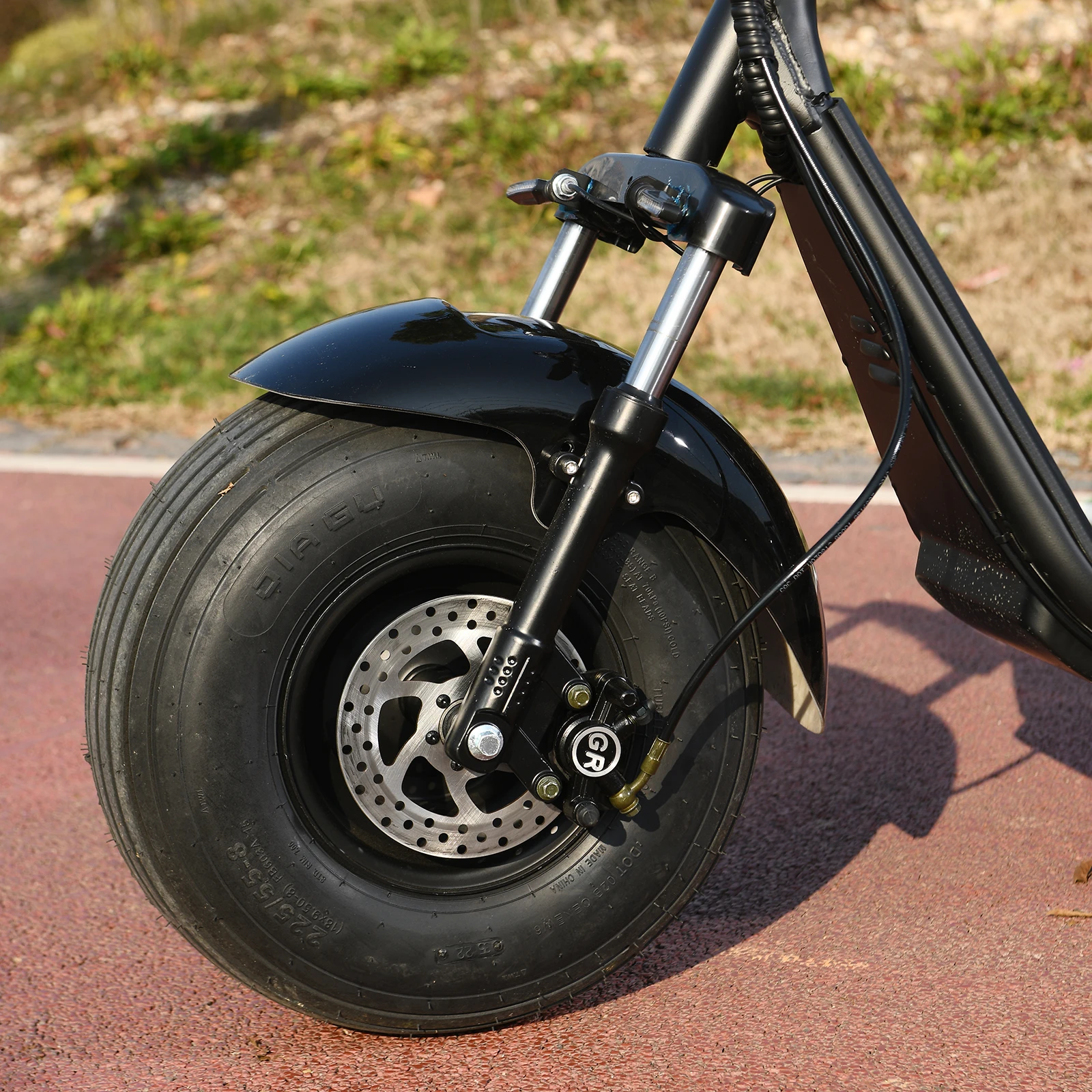 18-дюймовый Электрический Мотоцикл Fat Tire для Двигателя Aduto 2000W Максимальная Скорость 45 км/Ч 60V20AH Съемная Литиевая Батарея Максимальная Нагрузка 200 кг Изображение 5