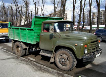 Услуги самосвала ЗИЛ 130 6
тонн Аренда ЗИЛ 130