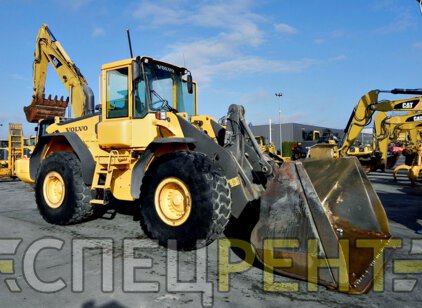 Аренда фронтального погрузчика VOLVO VOLVO