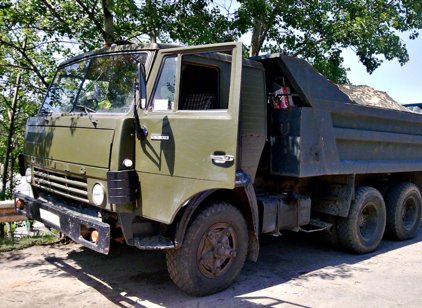 Заказать самосвал КАМАЗ на
10 тонн Аренда КАМАЗ
