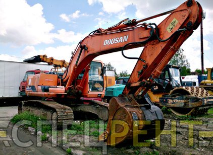 Услуги полноповоротного экскаватора DOOSAN 225LCV
Solar DOOSAN 225 Solar