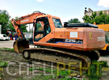 Услуги полноповоротного экскаватора DOOSAN 225LCV
Solar DOOSAN 225 Solar