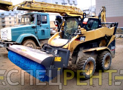 Аренда CATERPILLAR с угловой щеткой BA18 Угловая щетка CAT
