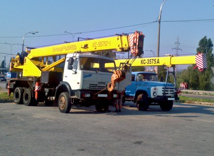 Услуги автокрана
КАМАЗ КС-55712-1 Броварчанець 25 тонн Аренда КАМАЗ КС-55712-1