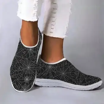 קל משקל לנשימה נעלי בית עם שחור עכביש אינטרנט עיצוב קיץ חיצוני רשת נעלי פנאי נעלי Zapatos
