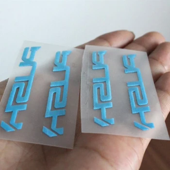 Пользовательские этикетки с теплопередачей на одежде, сублимационные этикетки, нашивки с термотрансферной печатью, 3D наклейки с личным именем.
